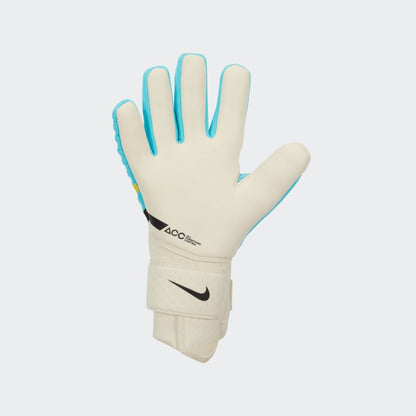 Nike Phantom Elite Goalkeeper Glove